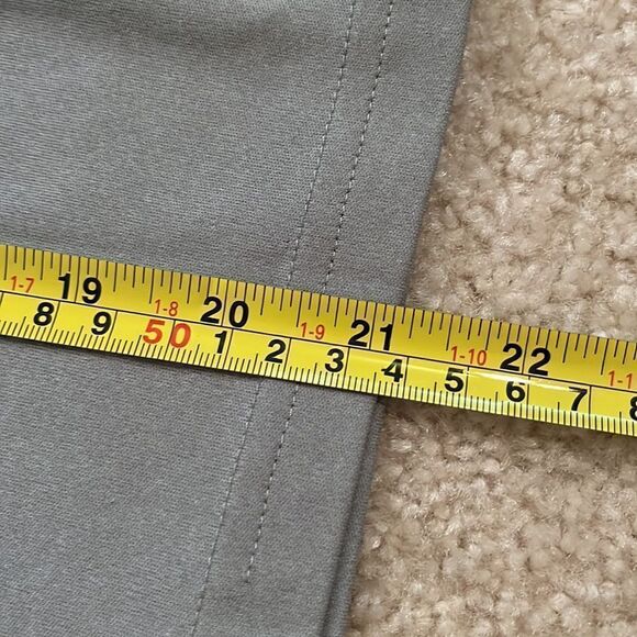 BOYS YOUTH MEDIUM UNDER ARMOUR SHIRT - Picture 10 of 10